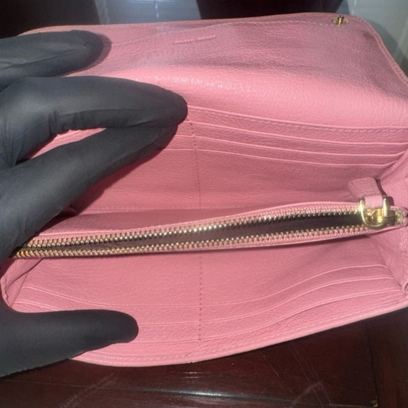 Miu Miu Wallet - Picture 4 of 7